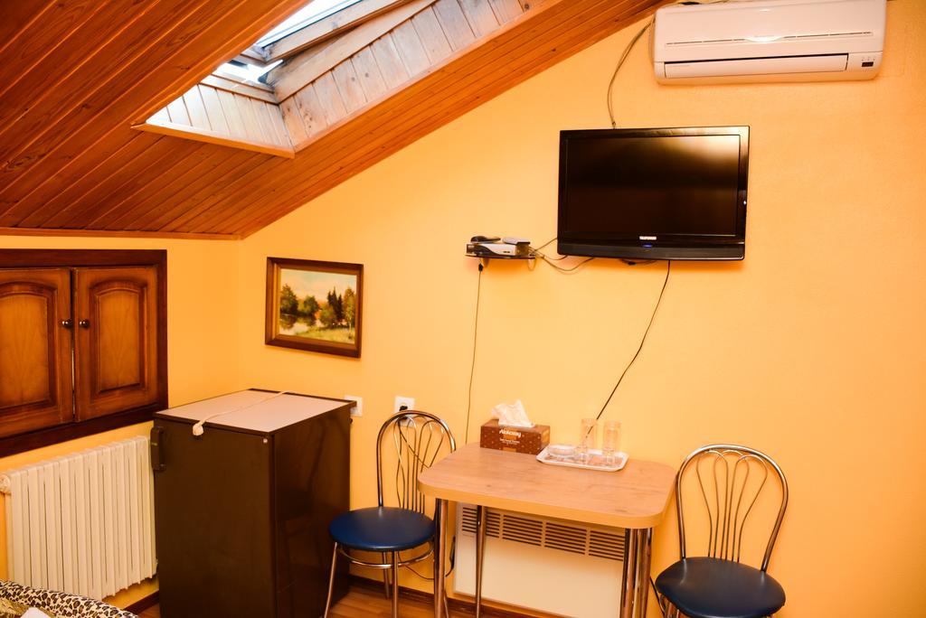 Bazar Motel Кишинёв Экстерьер фото